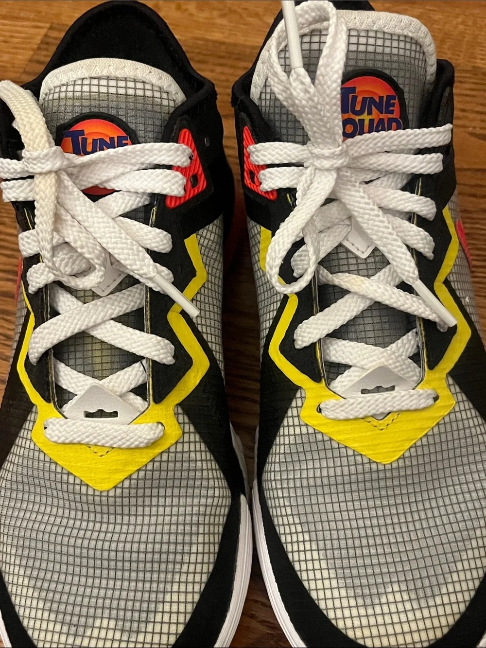 Space Jam x Nike LeBron 18 Low 'Sylvester x Tweety' (Style: CV7562-103) COA